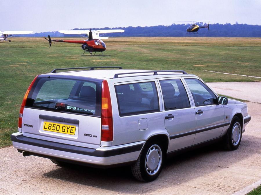 Volvo 850 Kombi 1992 года  (UK) (фото 2 из 6)